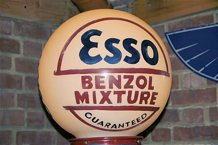 Globe ESSO "Benzol Mixture"