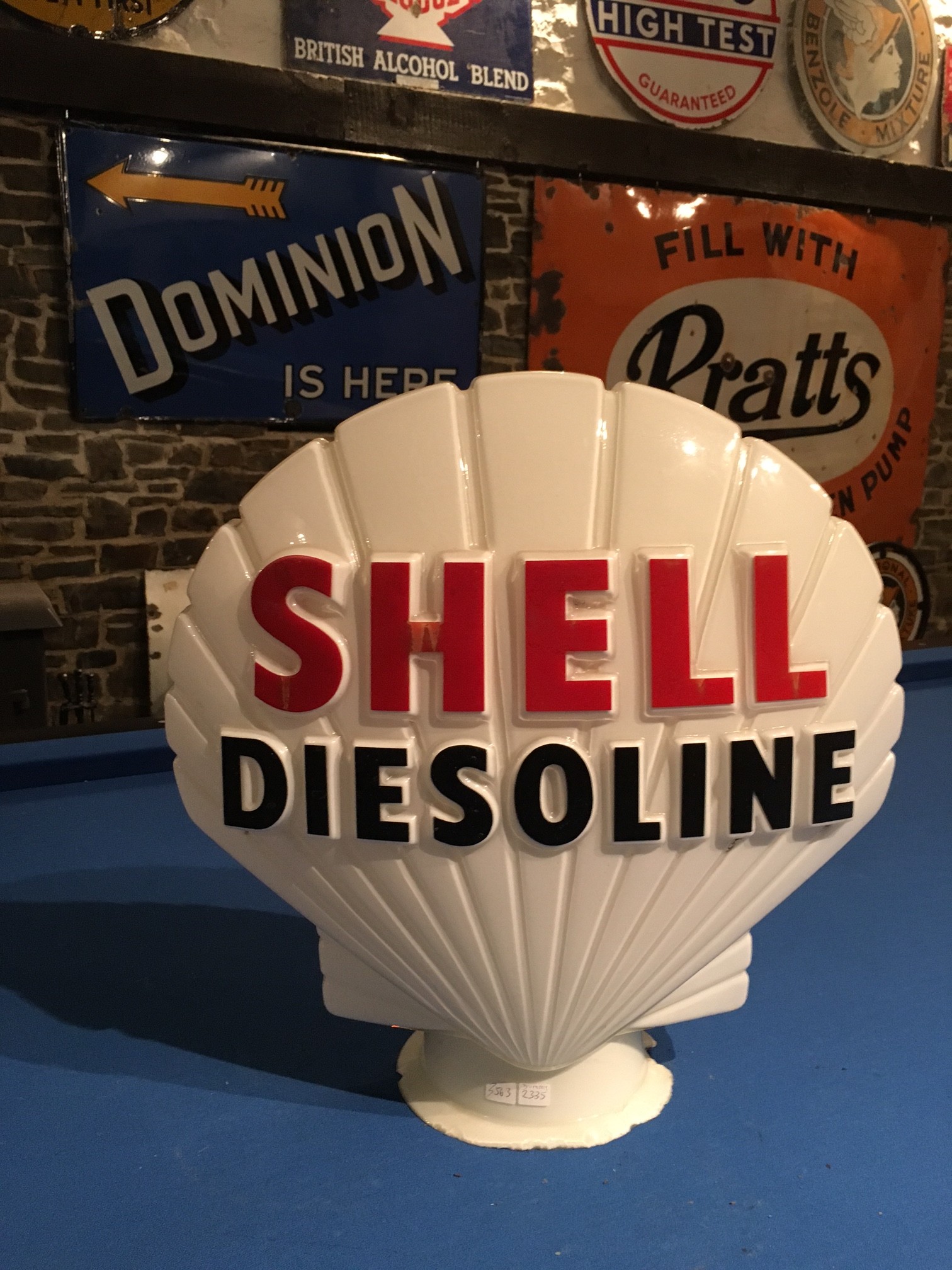 Globe Shell "DIESOLINE" en forme de coquillage