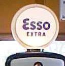 Globe ESSO "EXTRA" sur pompe