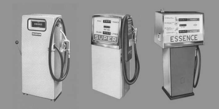 pompe manuelle (1950), à pompe électrique (1960), « type clou » à dispositif indicateur mécanique (1970)