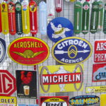 Divers plaques. Brocante Reims 2009