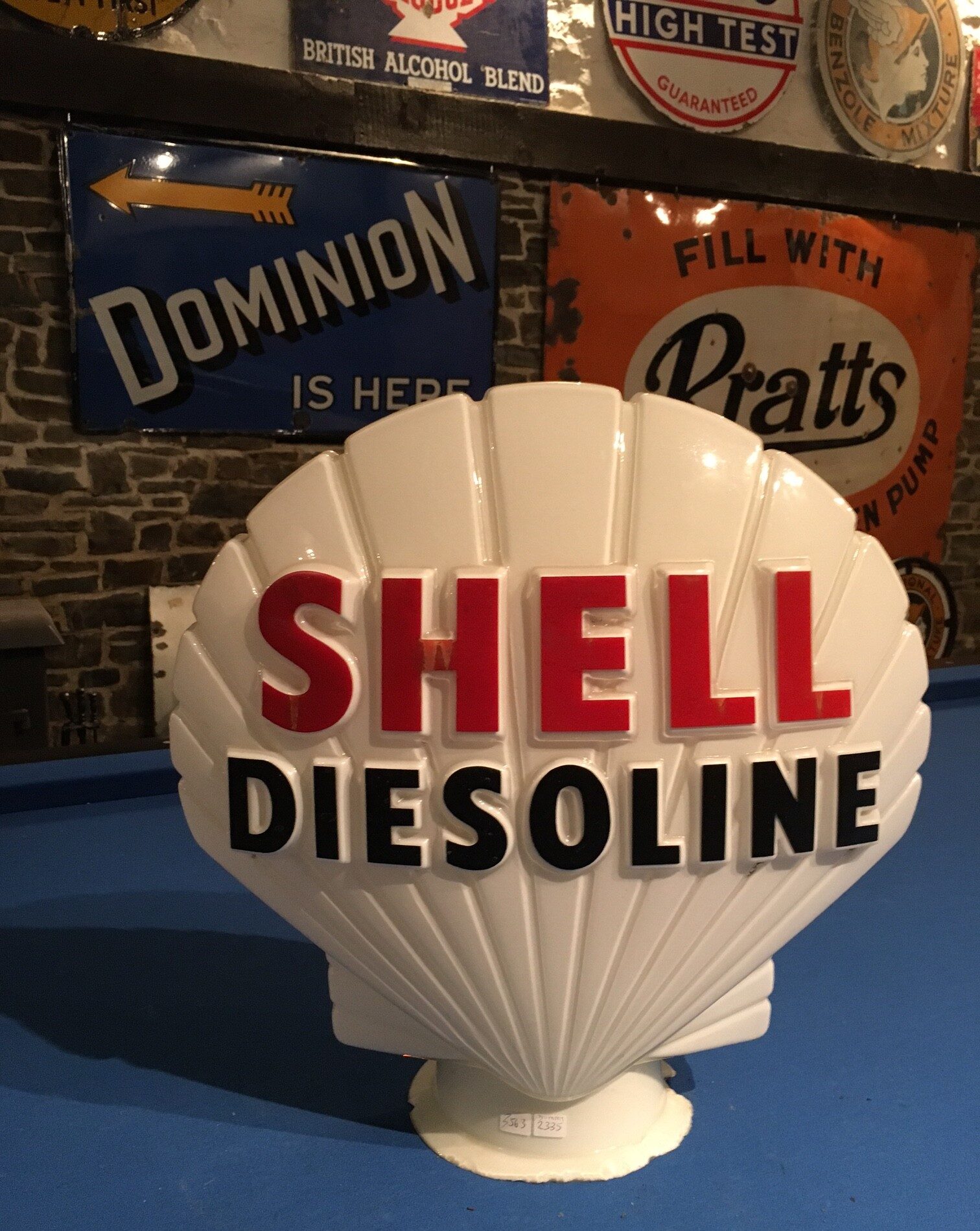 Globe Shell "DIESOLINE" en forme de coquillage