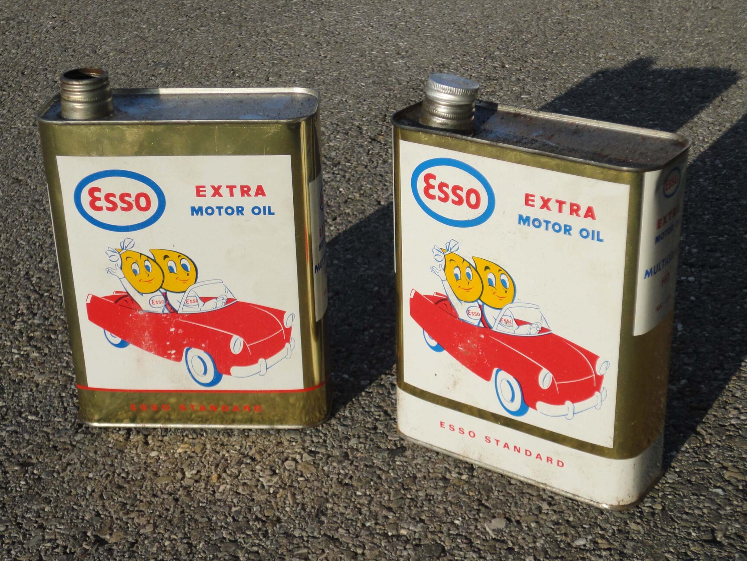 Bidons d'huile Esso années 60