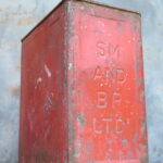 Bidon d'essence rouge Shell-Mex et British Petrol, des années 1930