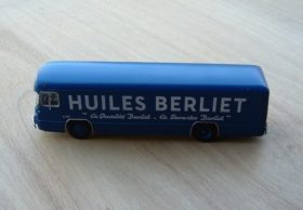 Camion atelier Huiles Berliet 1/43ème