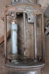 Gilbert & Barker T8, 1917 pour Old Street Garage