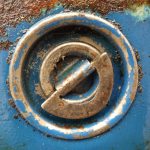 Grand bidon d'huile TOTAL