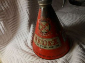 Distributeur d'huile Redex - Additif pour carburant années 50 (4/8)