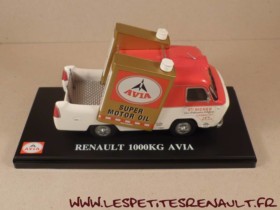 Véhicule publicitaire AVIA sur un châssis Renault 1400 kg