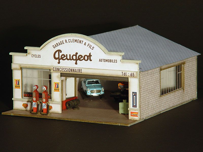 Garage Peugeot miniature (© .regionsetcompagnies.fr)