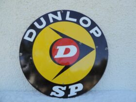 Plaque émaillée DUNLOP (Couleur noire) (© rouleetvintage.net)