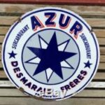 Rare plaque émaillée Azur Desmarais Frères (© plaquesemailleesanciennes.us)