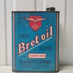 Bidon d'huile Bret-oil "compétition" (© passion-automobilia.com)