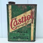Bidon d'huile CASTROL "CW" (© passion-automobilia.com)