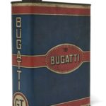 Bidon d'huile Bugatti GT (© artcurial.com)
