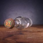 Bouteille d’huile moteur Castrol des années 1950 (© garageduvintage.com)