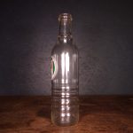 Bouteille d’huile moteur Castrol des années 1930 (© garageduvintage.com)