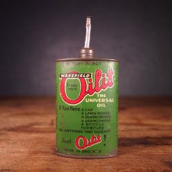 Bidon d'huile lubrifiante Wakefield Oilit, 1920 (© garageduvintage.com)