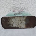 Bidons d'huiles « CASTROL TS » (© rouleetvintage.net)