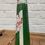 Bidon Castrol conique (© 2ememain.be)