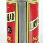 HUILE MOTEUR GILMORE TÊTE DE LION, BIDON D'UN QUART AVEC MOTIF DE LION. (© morphyauctions.com)