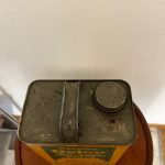 Ancien bidon d'huile Delco 1939 (© ricardo.ch)