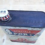 BIDON D'HUILE ANCIEN / RENAULT SPECIAL SPORT (© ebay.fr)