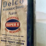 Liquide de frein Delco « super 9 » (© ebay.fr)