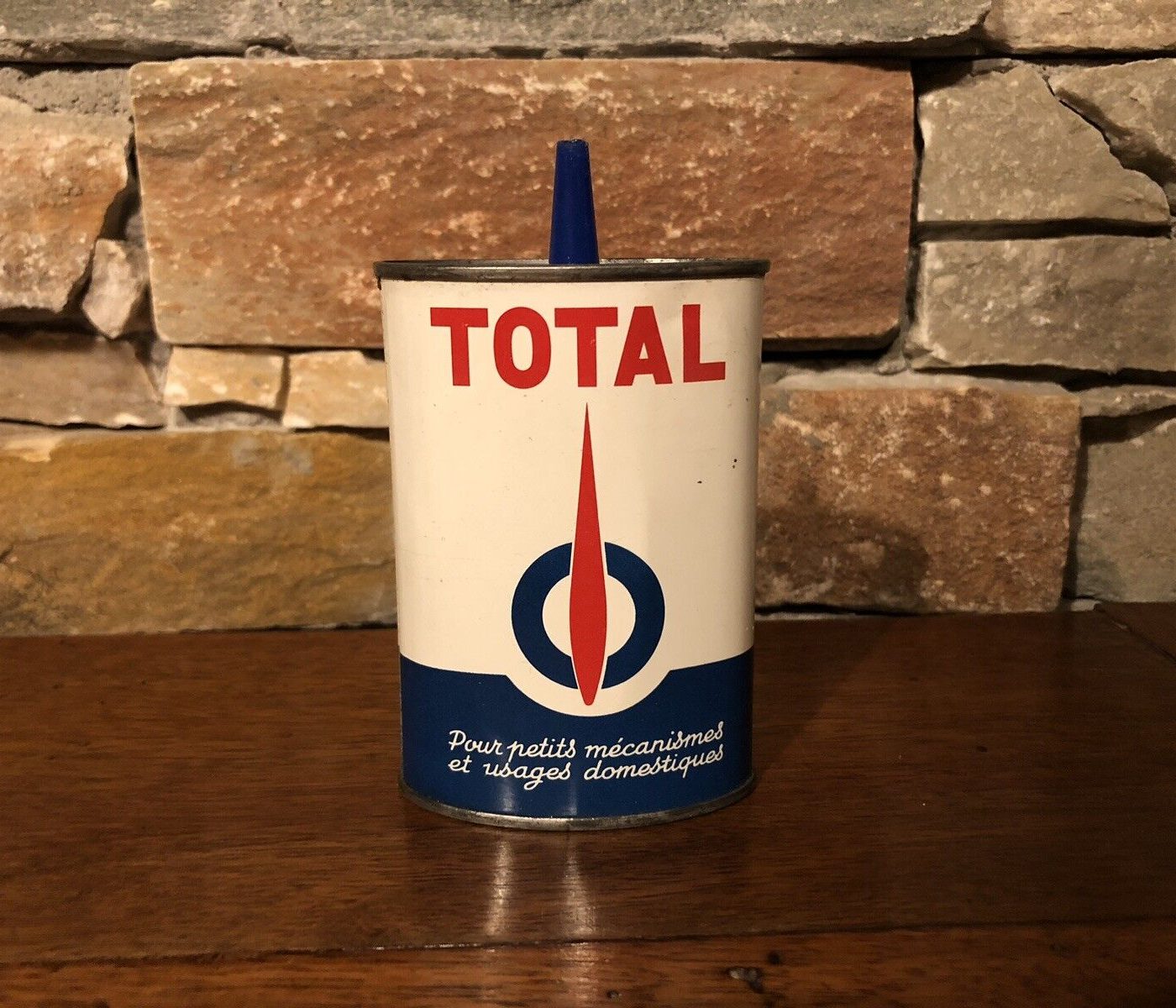 Ancien Bidon d Huile Publicitaire TOTAL Burette (© ebay.fr)