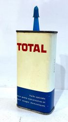 Burette d'huile TOTAL (© ebay.fr)