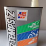 Bidon d'huile Total 2 Temps Z (2) (© ebay.fr)