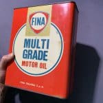 Bidon d'huile multi grade FINA (© ebay.fr)