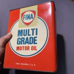 Bidon d'huile multi grade FINA (© ebay.fr)