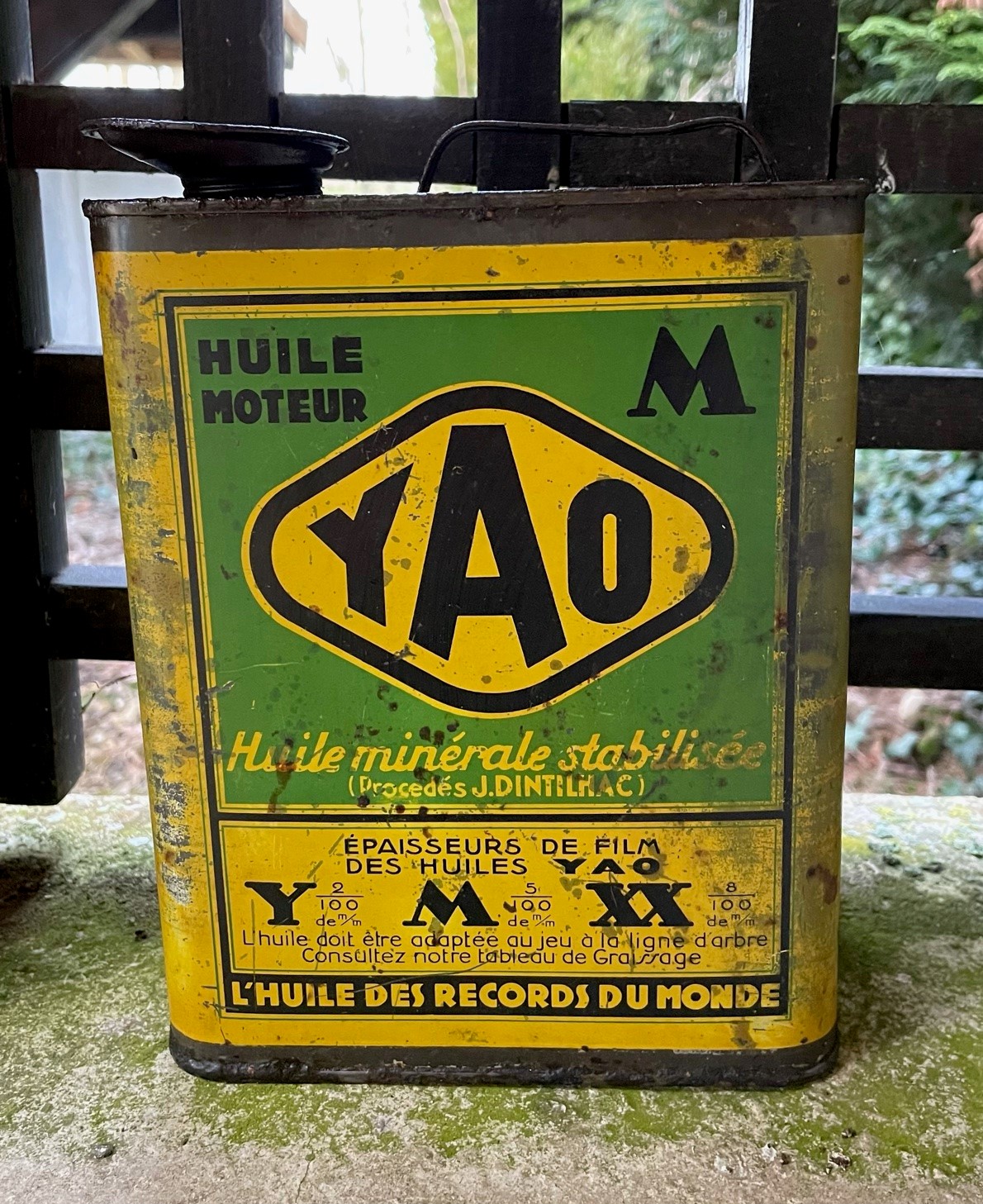 Huile M de marque YAO par YACCO (© yacco.com)