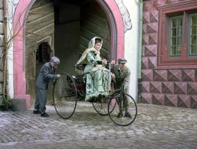 Reconstitution du départ de Bertha Benz et ses fils, en août 1886