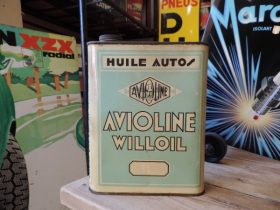 Bidon d'huile Avioline WILLOIL (© rouleetvintage.net)