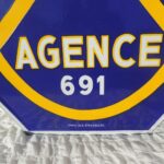 Plaque émaillée CITROËN "AGENCE 691" (© rouleetvintage.net)