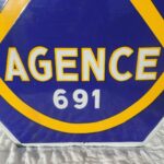 Plaque émaillée CITROËN "AGENCE 691" (© rouleetvintage.net)