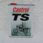 Bidons d'huiles Bidon CASTROL TS (© rouleetvintage.net)