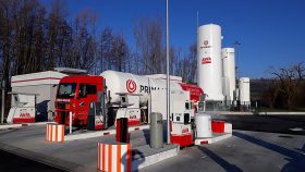 Station GNV à Simandres (© thevenin-ducrot.fr)