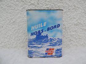 Huile Total pour hors-bord (© rouleetvintage.net)