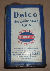 Liquide de frein Delco « super 9 » (autre exemplaire) (© ebay.fr)