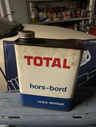 Bidon d'huile TOTAL Hors-Bord (© ebay.fr)