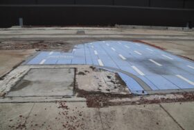 Entrée principale de l'usine Tokheim (© usautoindustryworldwartwo.com)