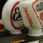 Globe en verre Cleveland Discol (repro) (© automobilia-uk.com)