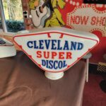 Globe en verre CLEVELAND Super Discol ORIGINAL (© automobilia-uk.com)